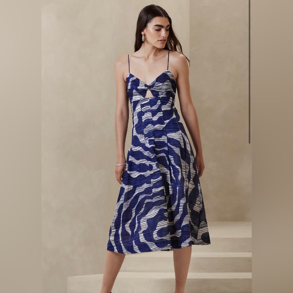 NWT Size 12 Banana Republic Bandeau Midi Dress